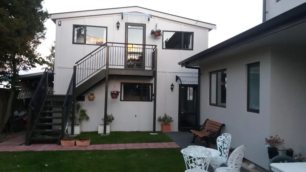 Stream View Apartment Christchurch