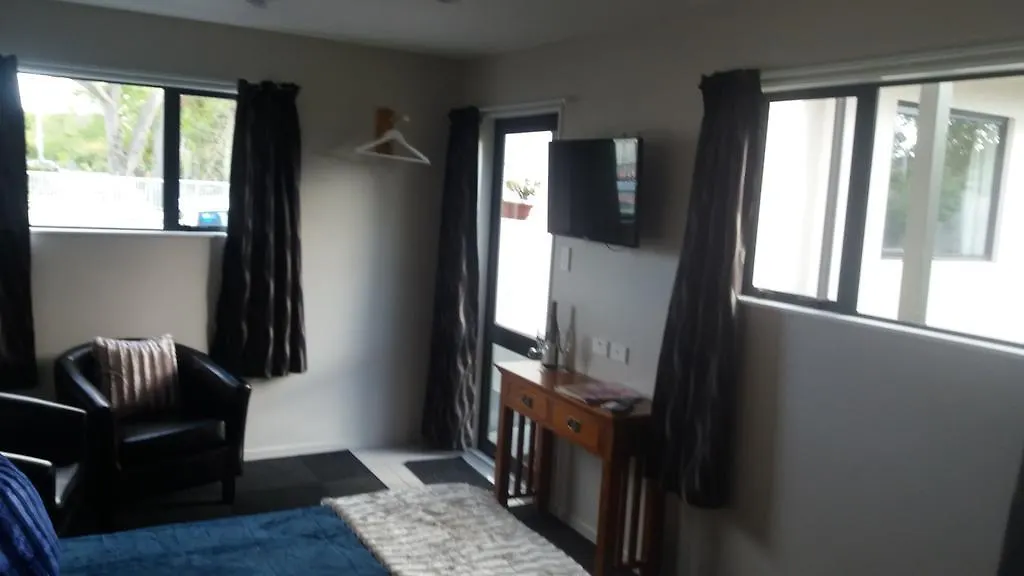 Stream View Apartment Christchurch